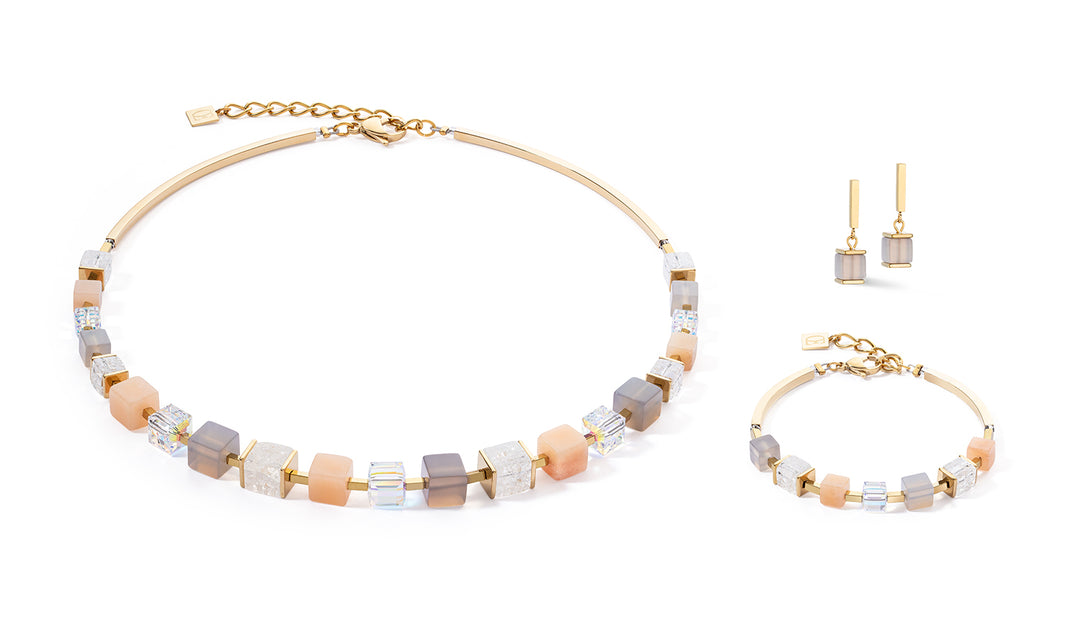 Coeur De Lion | Precious Statement Earrings in Peach