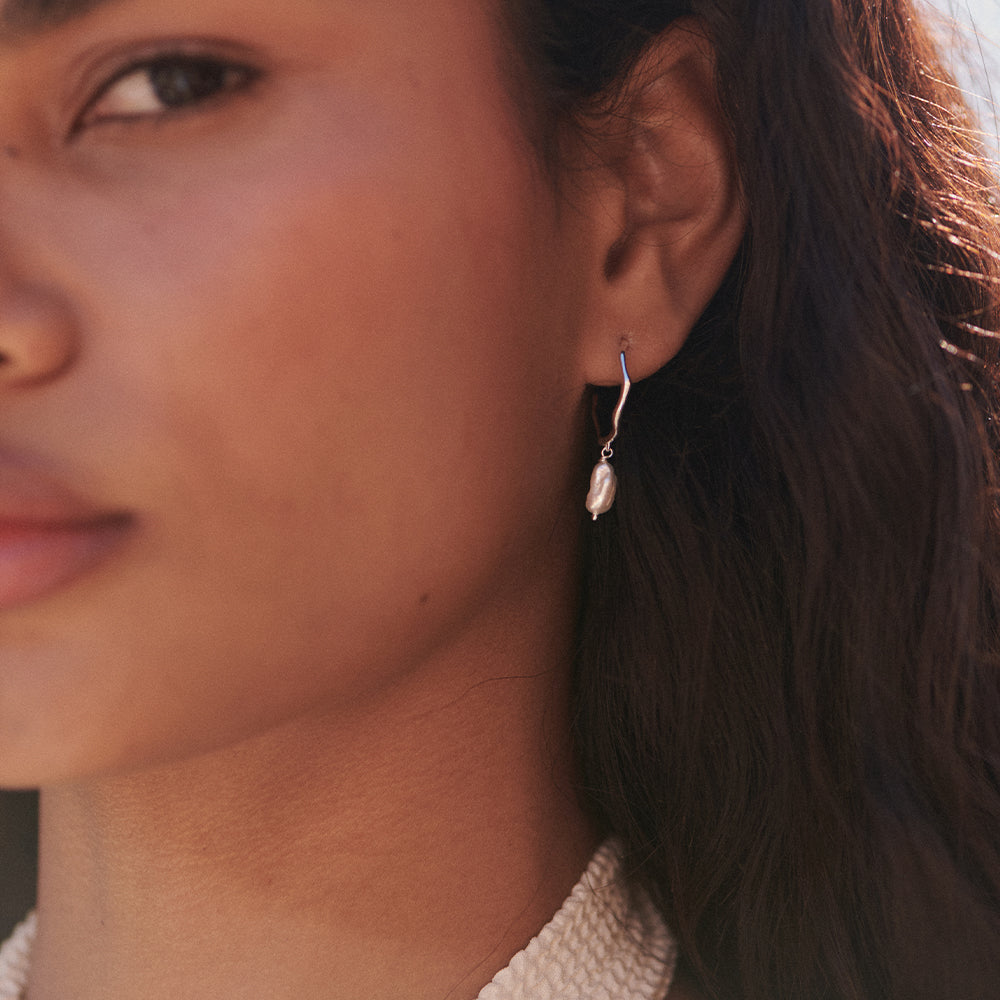Daisy London | Organic Hoop Pearl Drop Earrings