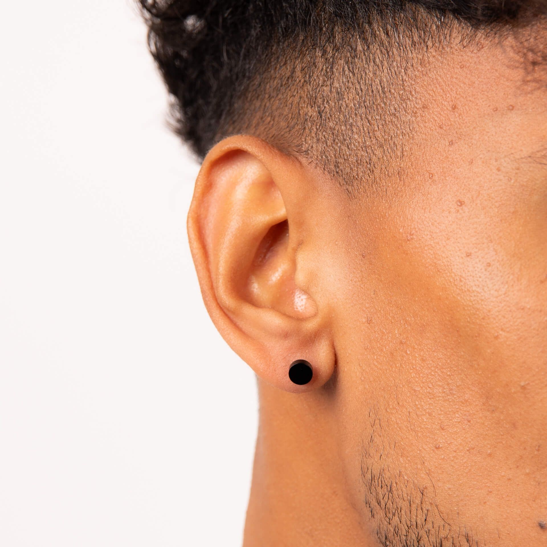 Fred Bennett | Plain Round Flat Stud Earrings